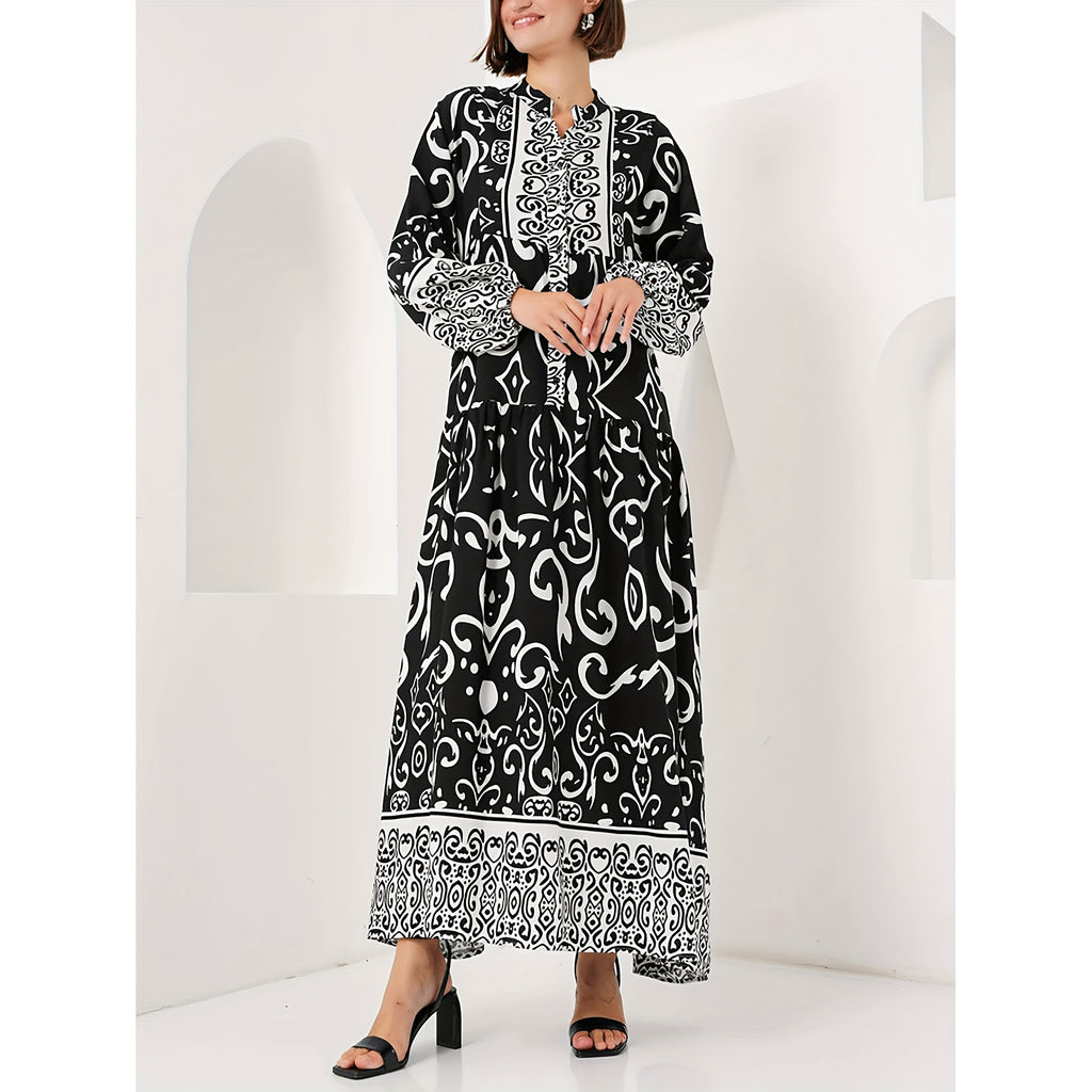 Elegant Loose-fitting Black Robe For Women